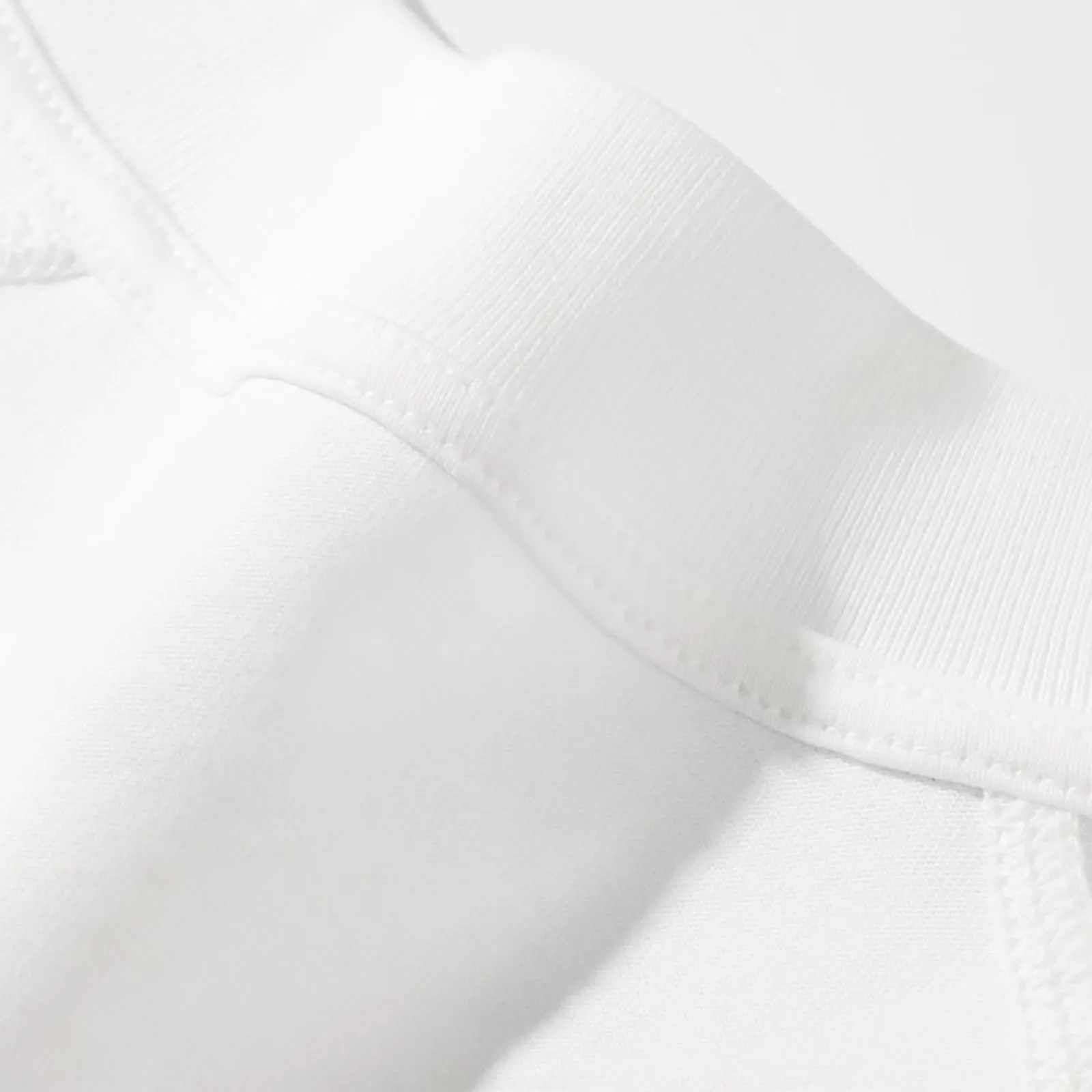 Pleasures x Daft Punk Collabor - Streetwear Brand Collaborations recension och pris