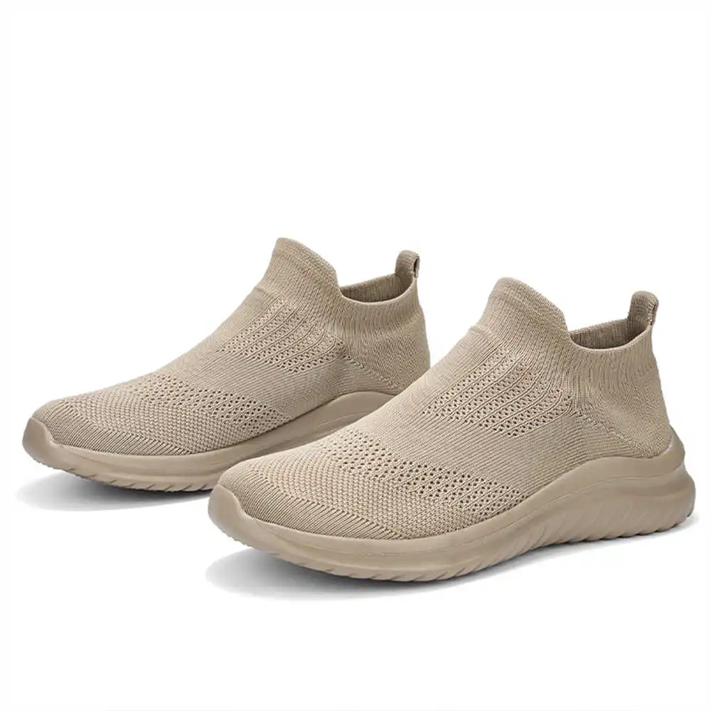 Beige Soft New Novelty Tennis  - Streetwear Brand In Vietnam recension och pris